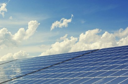 Zonnepanelen op dak.jpg